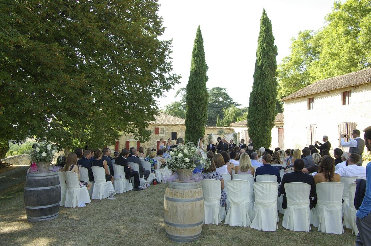 crop_9999_1000_Chateau-Cedre-Wedding-Dordogne-Olivers-Travel-13