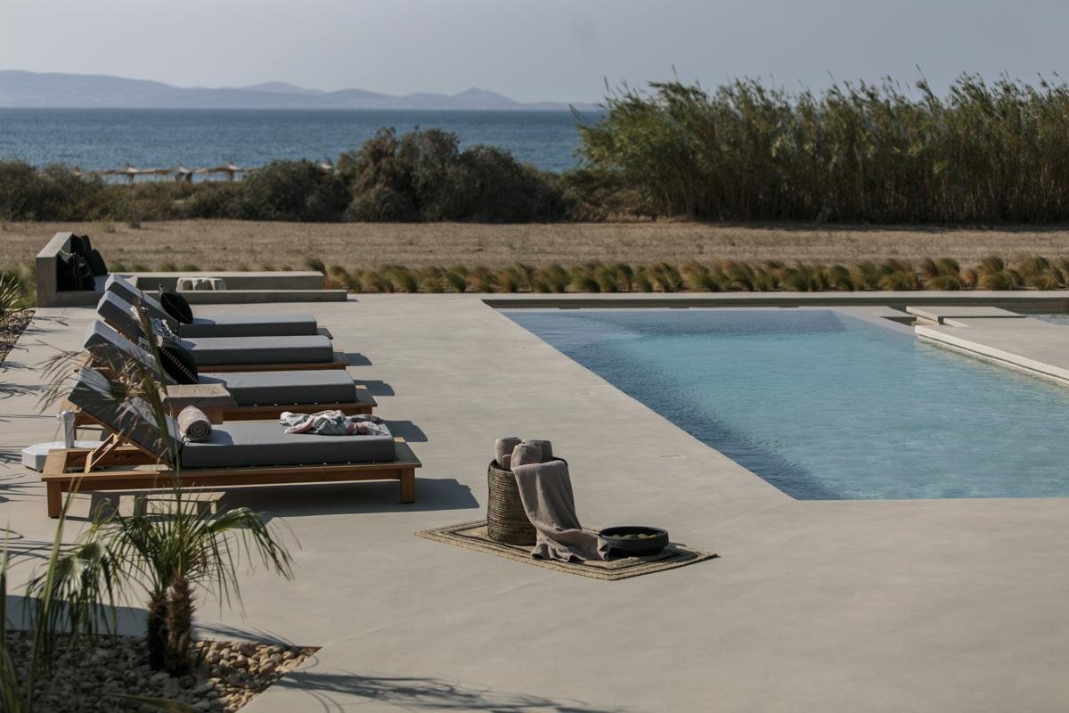 crop_9999_1000_Villa-Aero-Naxos-Olivers-Travels-5