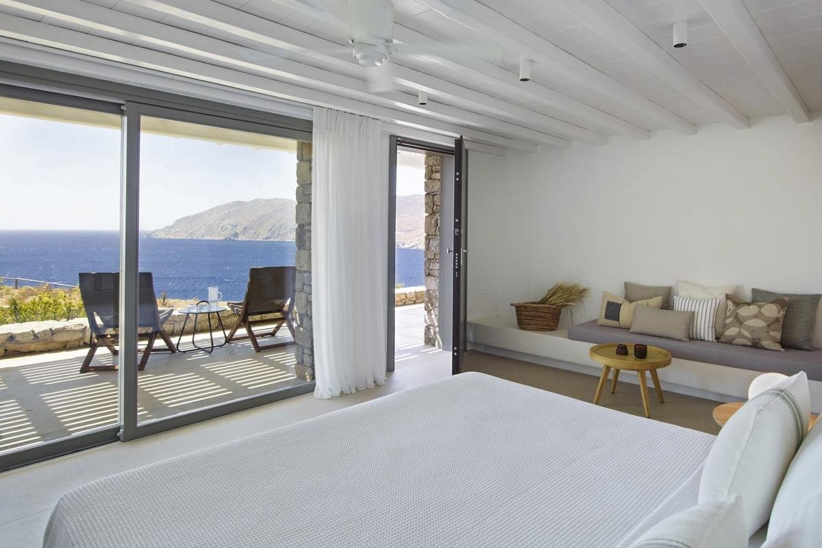 crop_9999_1000_Villa-Kalo-Olive-Mykonos-Olivers-Travels-30