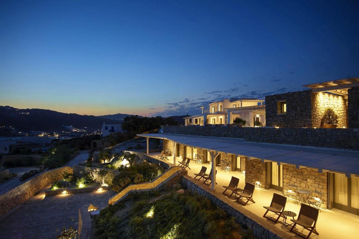 crop_9999_1000_Villa-Kalo-Olive-Mykonos-Olivers-Travels-39